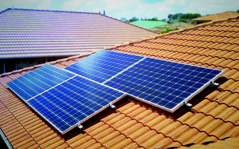 [As vantagens de instalar energia solar no seu negócio]